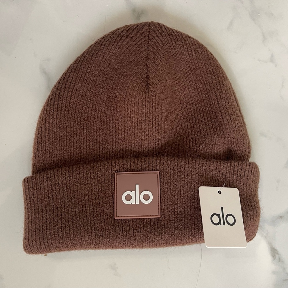 ALO Yoga Chocolate Knit Hat